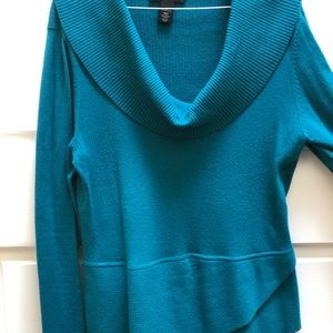 White House Black Market sweater size L